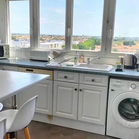 Grand Lumineux Vue لا روشيل