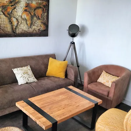 Grand Lumineux Vue * לה רושל