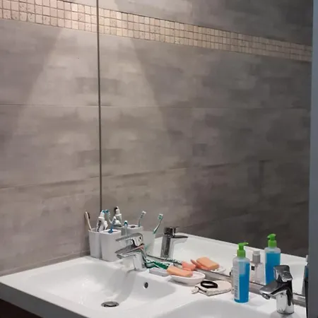 Grand Lumineux Vue * لا روشيل